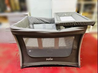 Joie Illusion Travel Cot with Bassinet