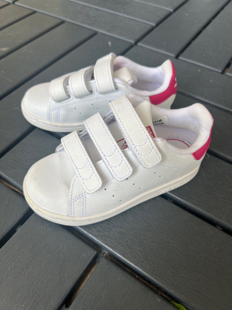 Childrens hotsell stan smiths