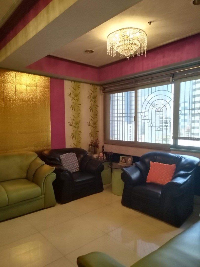 La Granda Mansion (Category: Apartments & Condos) located in Manila. Submitted by cuameiyan (Listing ID 1279623371, Image 3). Description: Ongpin, Sabino Padilla St. Binondo area LA GRANDA MANSION condo with parking 26 floors building There are 4 units each flr. Japanese steel constructed bldg. earthquake test proof 160 sq.m. 4 bedrooms with 3 toilets, jacuzzi hotbath fully furnish with treadmill, original imported Scandinavian chandelier crystal