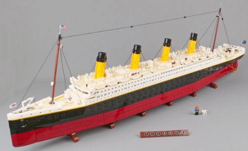 LEGO 10294 Titanic, Hobbies & Toys, Toys & Games on Carousell