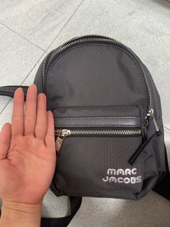 （分類：）位於 。 由 Chloefghij 提交（商品編號 1279601131，圖片 1）。簡介： 。