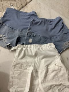 (Category: ) located in . Submitted by awefully.me (Listing ID 1279651885, Image 1). Description: .