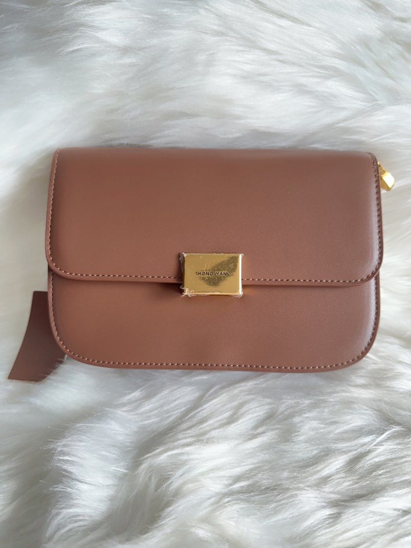 Milky Brown Shoulder bag Women s Fashion Bags Wallets