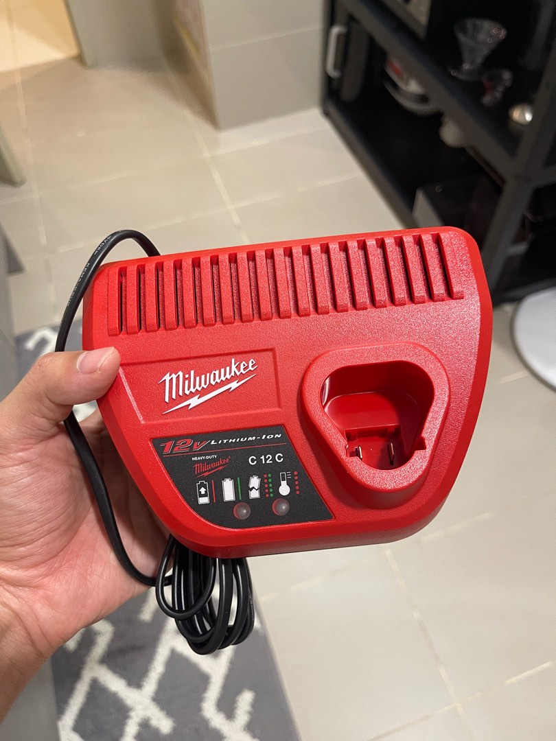Milwaukee deals c12 c