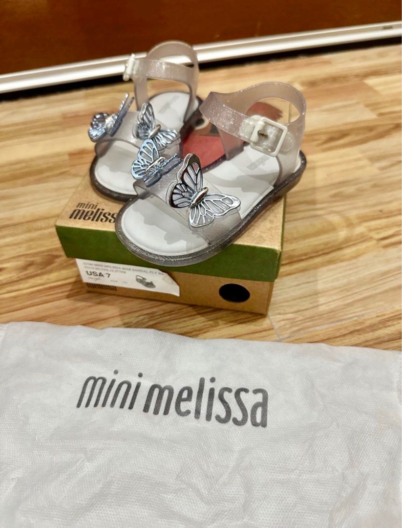 Mini melissa, Babies & Kids, Babies & Kids Fashion on Carousell