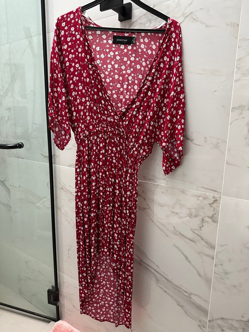 Minkpink roses are red ditty midi dress top