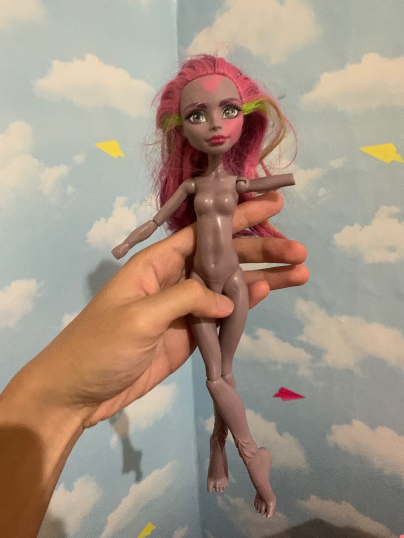 Monster high tall Hobbies Toys Toys Games on Carousell
