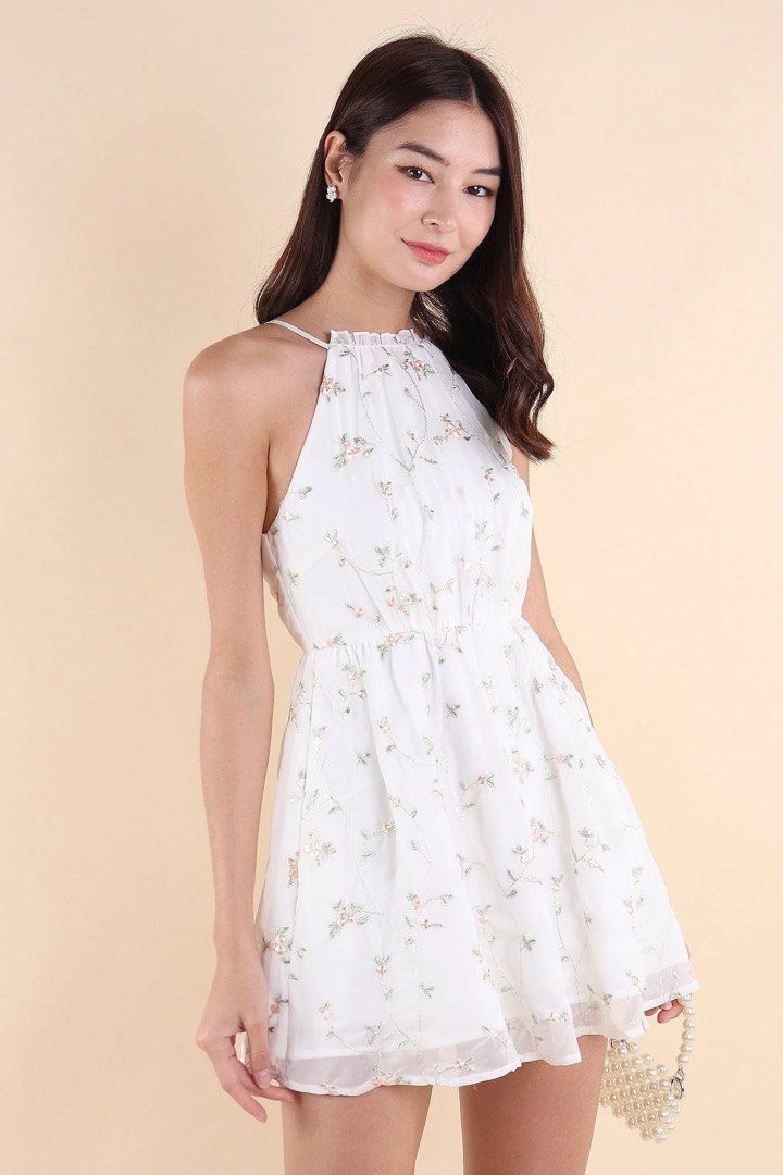 White halter on sale dress short