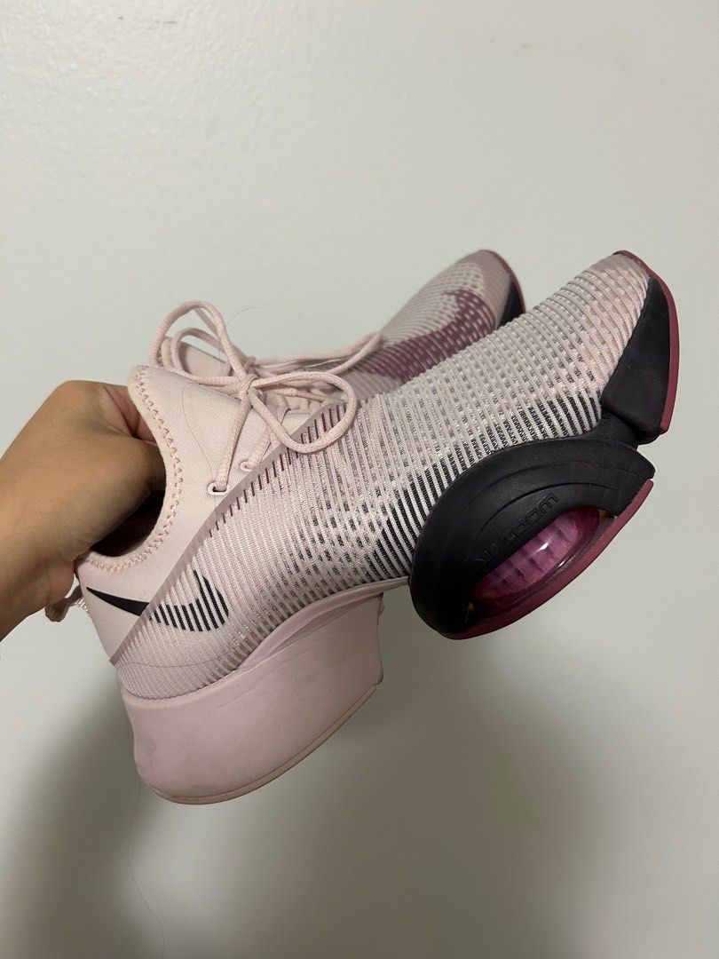 Nike barely rose outlet