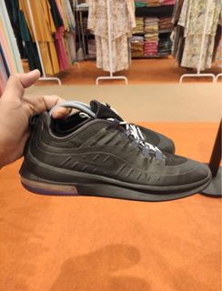 (Category: ) located in . Submitted by posh95 (Listing ID 1279634394, Image 1). Description: .