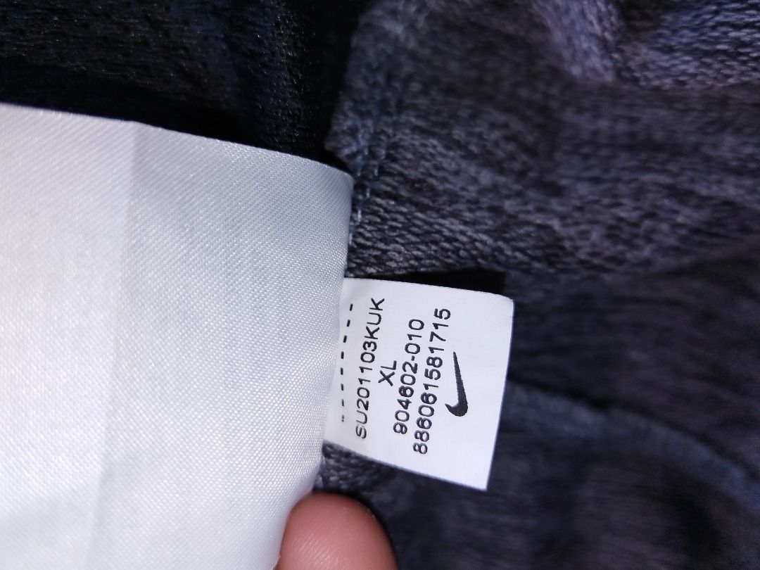 Nike 904602 top