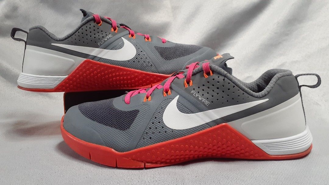 Nike flywire womens deals