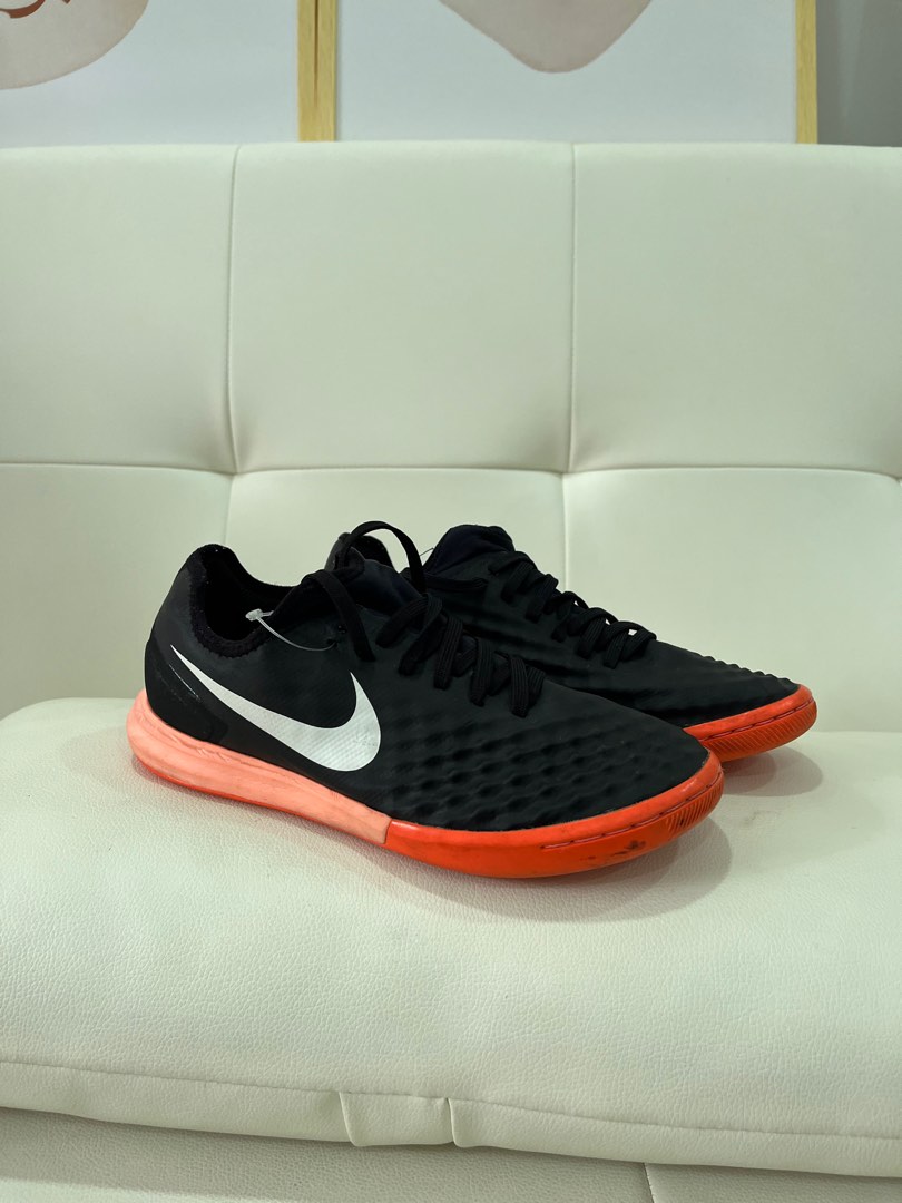 Nike MagistaX Finale II IC Black White Hyper Orange Babies