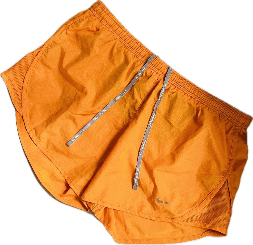 short nike running shorts