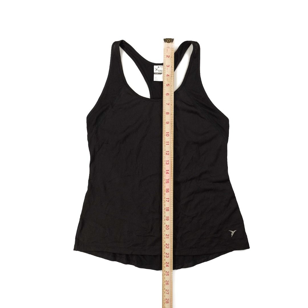 Old navy active go cheap dry tank