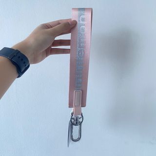 On Hand Lululemon Never Lost Keychain (pasabuy)