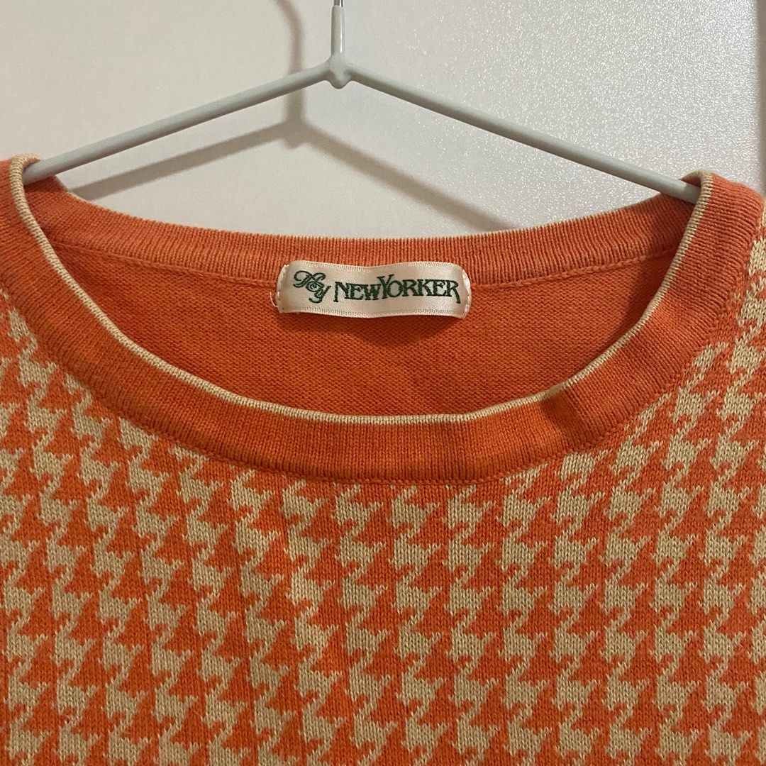 Orange Chevron Checkered Pattern Vest Top (Category: Blouses) located in Cavite. Submitted by dashishop (Listing ID 1279686612, Image 2). Description: Cute for cafes and school ootds Nego.