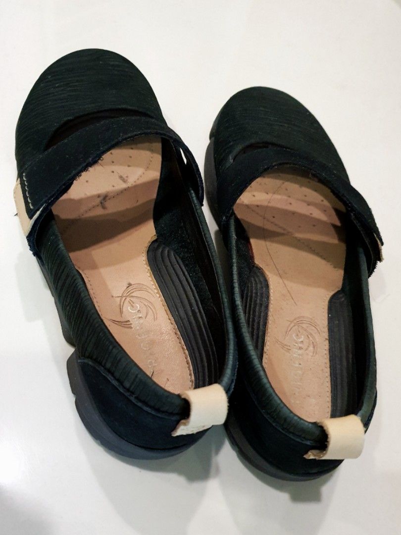 Original CLARKS women femmes black shoes