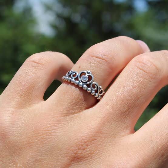 Second Hand Pandora Princess Tiara Crown Ring 190880CZ-52 - thbaker.co.uk