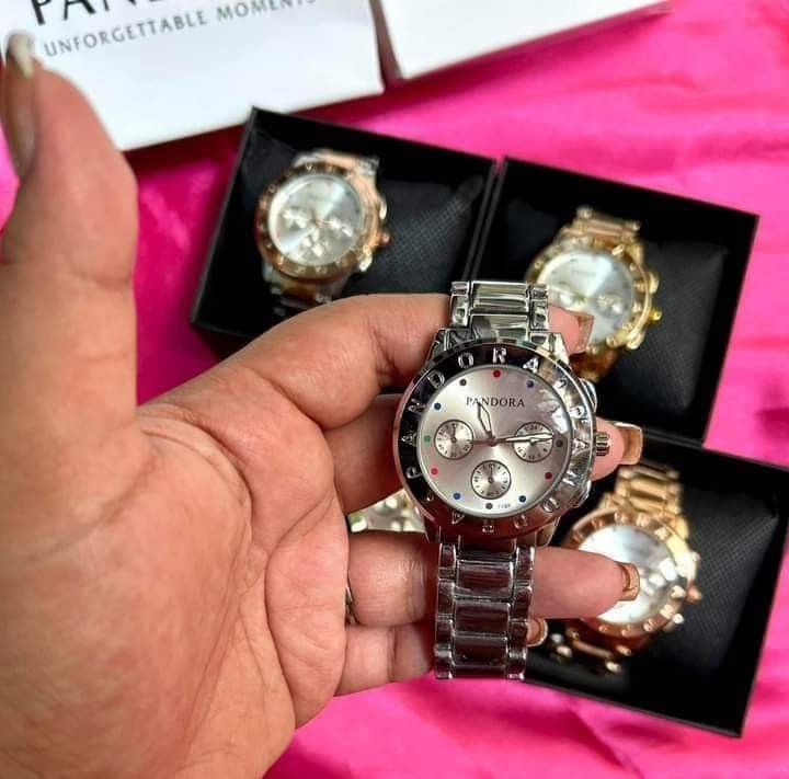 Pandora Watch