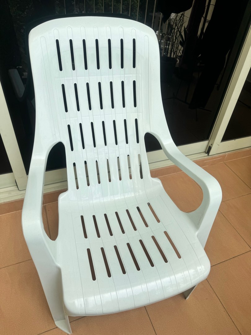 Plastic easy store chair price