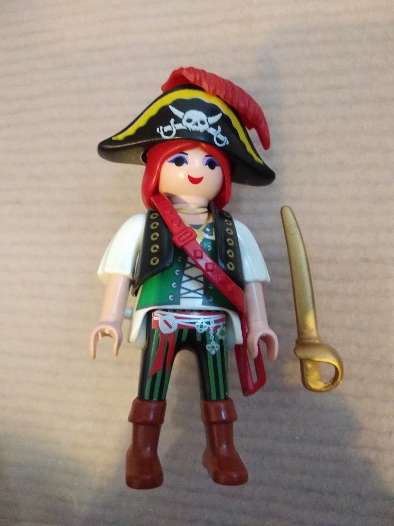 Playmobil Pirate Girl, Roman Caesar loose figure Each send via