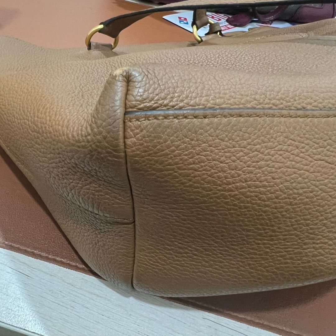 PRADA VITELLO DAINO MEDIUM BROWN LEATHER GHW TOTE BAG