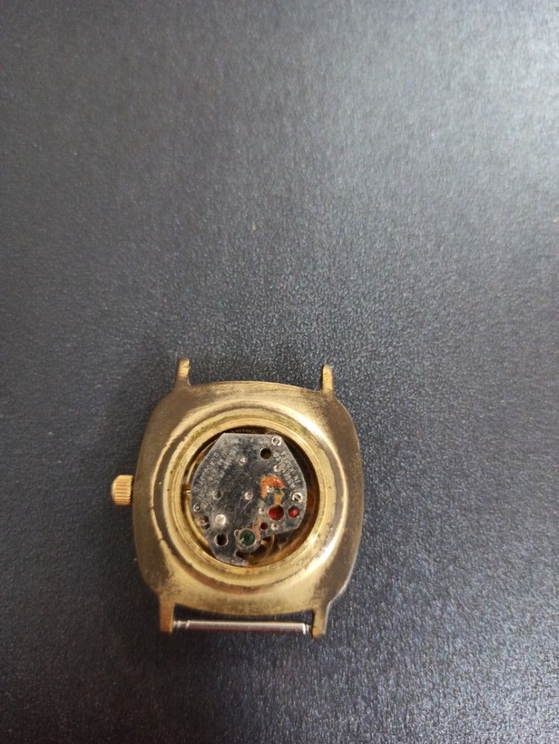 Q Q windings watch spares parts purposes only. Luxury Watches on