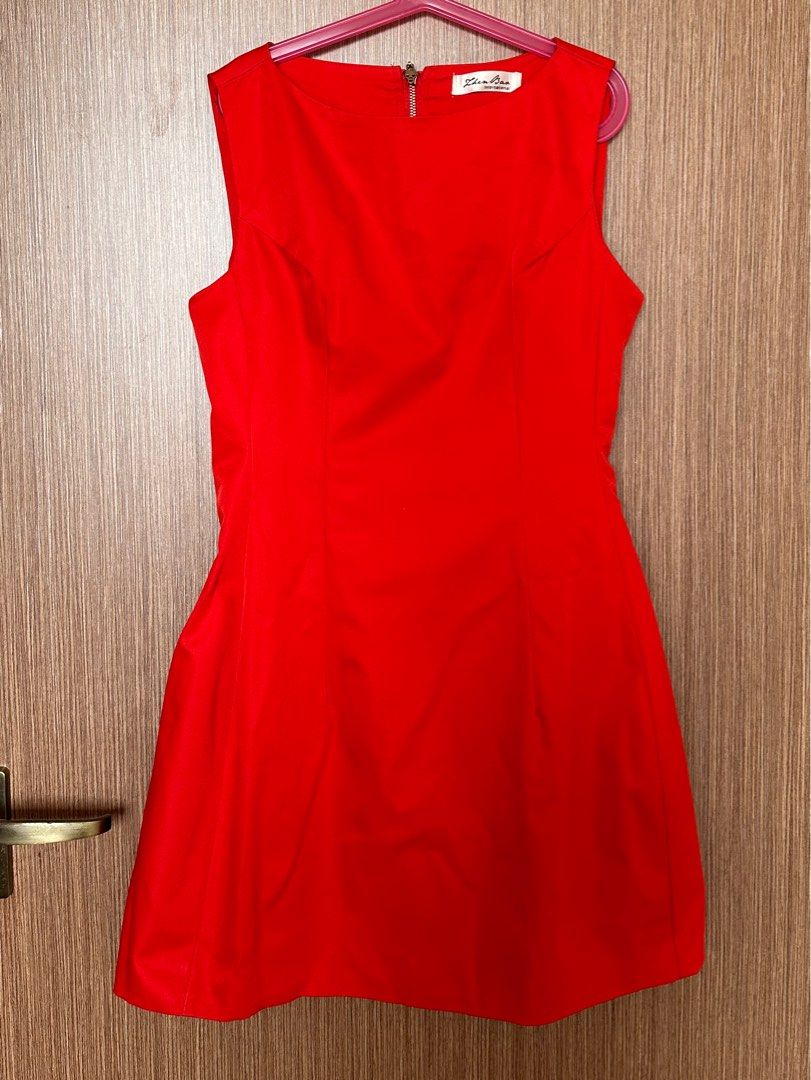 Red top dress sleeveless