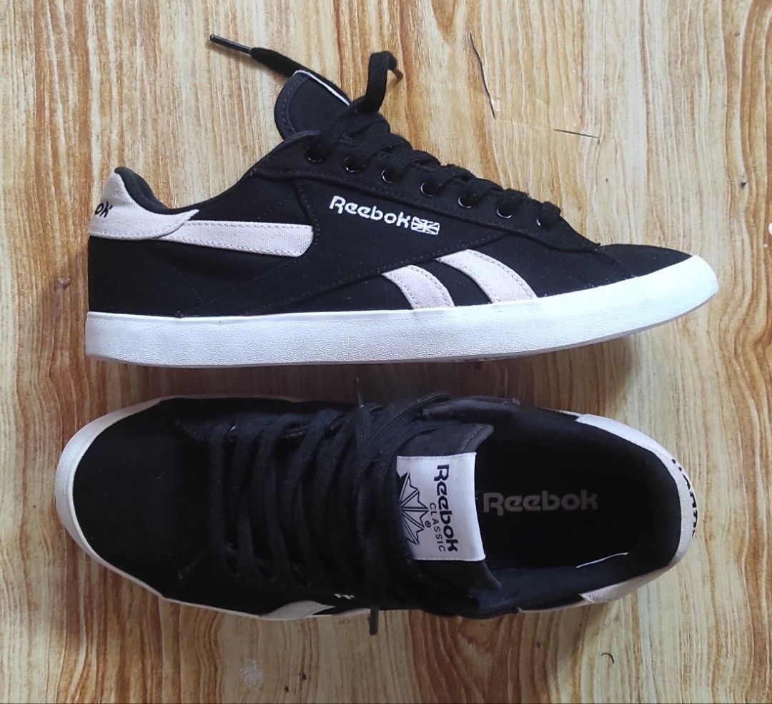 Canvas reebok classics top