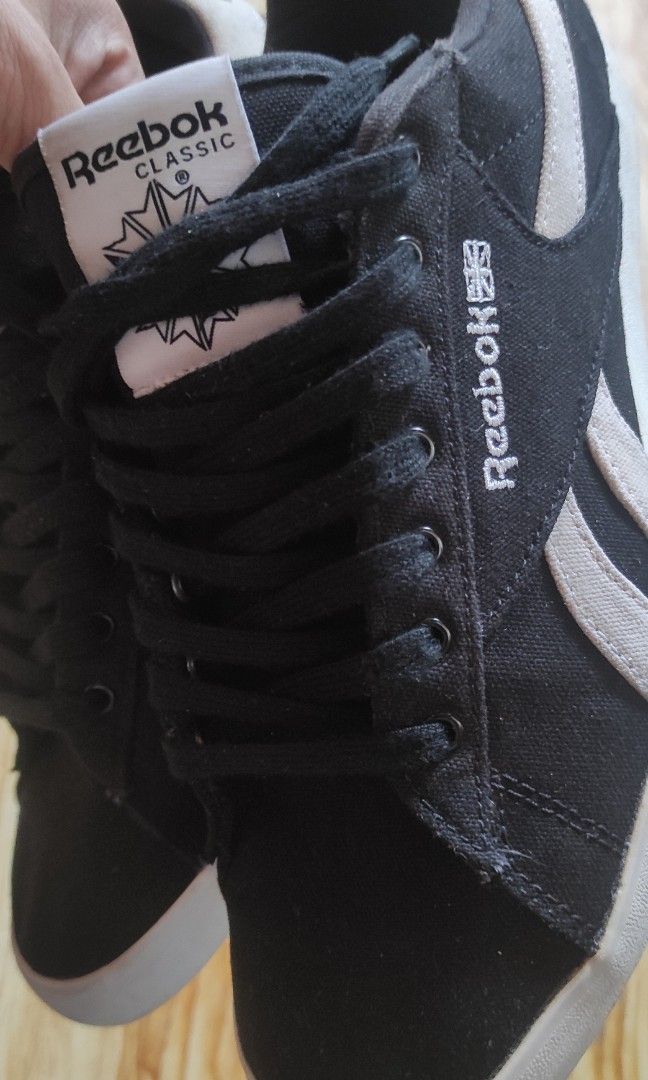 Canvas store reebok classics