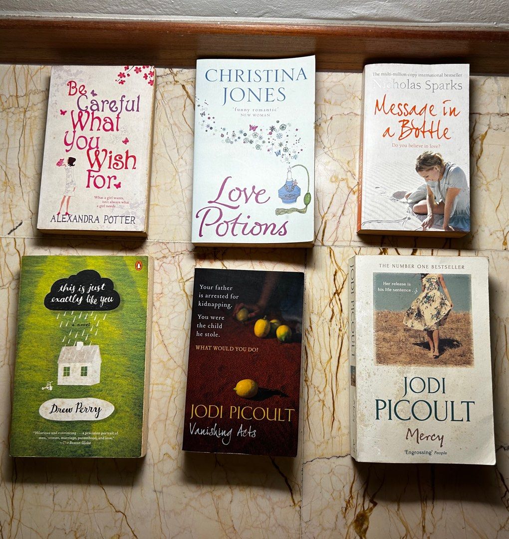 Booktok Books/Romance Books, Hobbies & Toys, Books & Magazines, Fiction &  Non-Fiction on Carousell