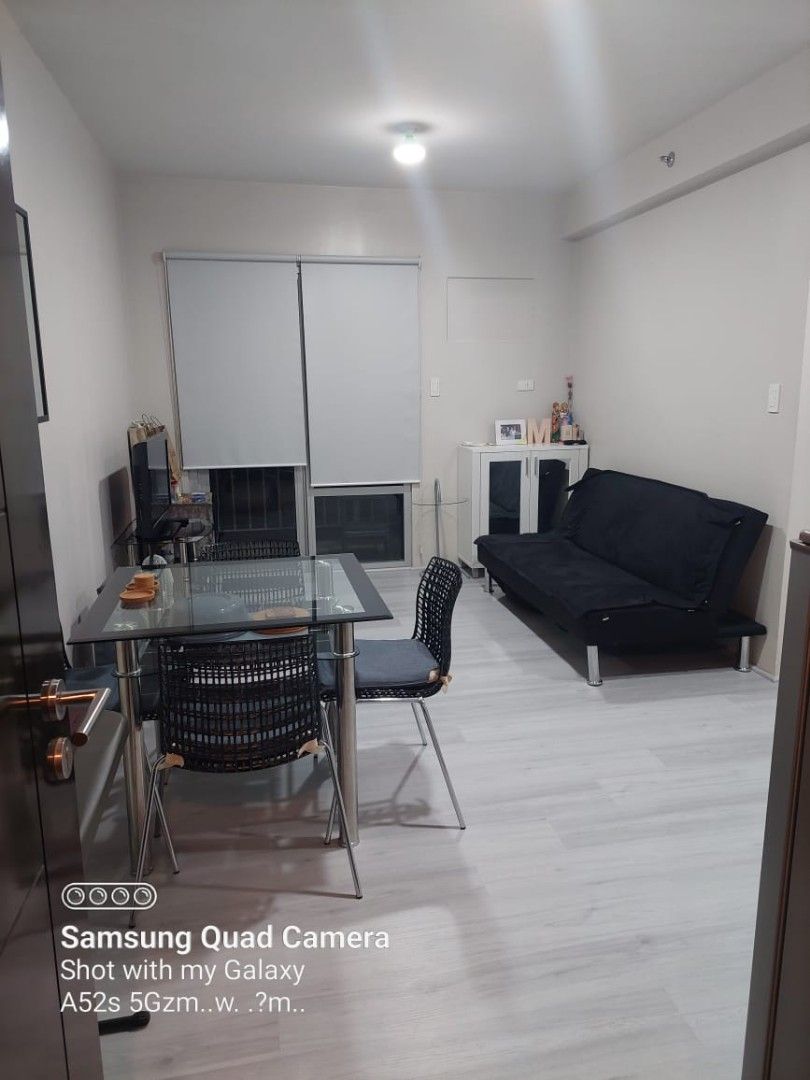 Rusha 1 Bedroom Avida Towers 9th Ave BGC (Category: Apartments & Condos) located in Taguig. Submitted by richc10 (Listing ID 1279531003, Image 1). Description: 📢𝐅𝐎𝐑 𝐒𝐀𝐋𝐄 🏢𝐀𝐯𝐢𝐝𝐚 𝐓𝐨𝐰𝐞𝐫𝐬 𝟗𝐭𝐡 𝐀𝐯𝐞 ✅Tower 1 ✅1 Bedroom with Balcony ✅42sqm ✅2nd Floor ✅Furnished 𝐏𝐫𝐢𝐜𝐞 : 𝐏𝐡𝐩 𝟖,𝟓𝟎𝟎,𝟎𝟎𝟎 Including CGT & Comm Slightly Negotiable.