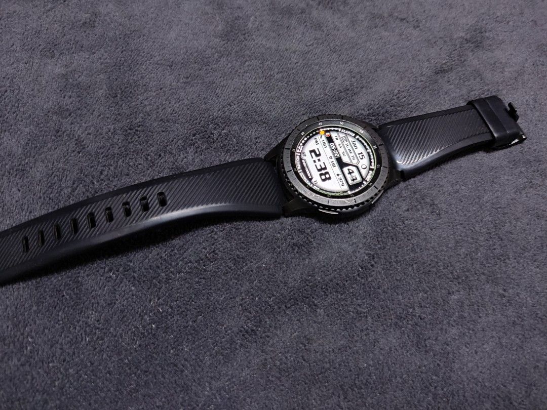 Samsung Galaxy Gear 3 Frontier, Mobile Phones & Gadgets, Wearables ...
