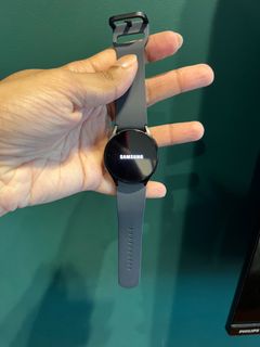 Watch mobile on sale 4g samsung