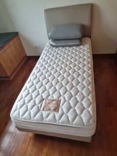 (Category: ) located in . Submitted by 3388.james (Listing ID 1279642073, Image 1). Description: .