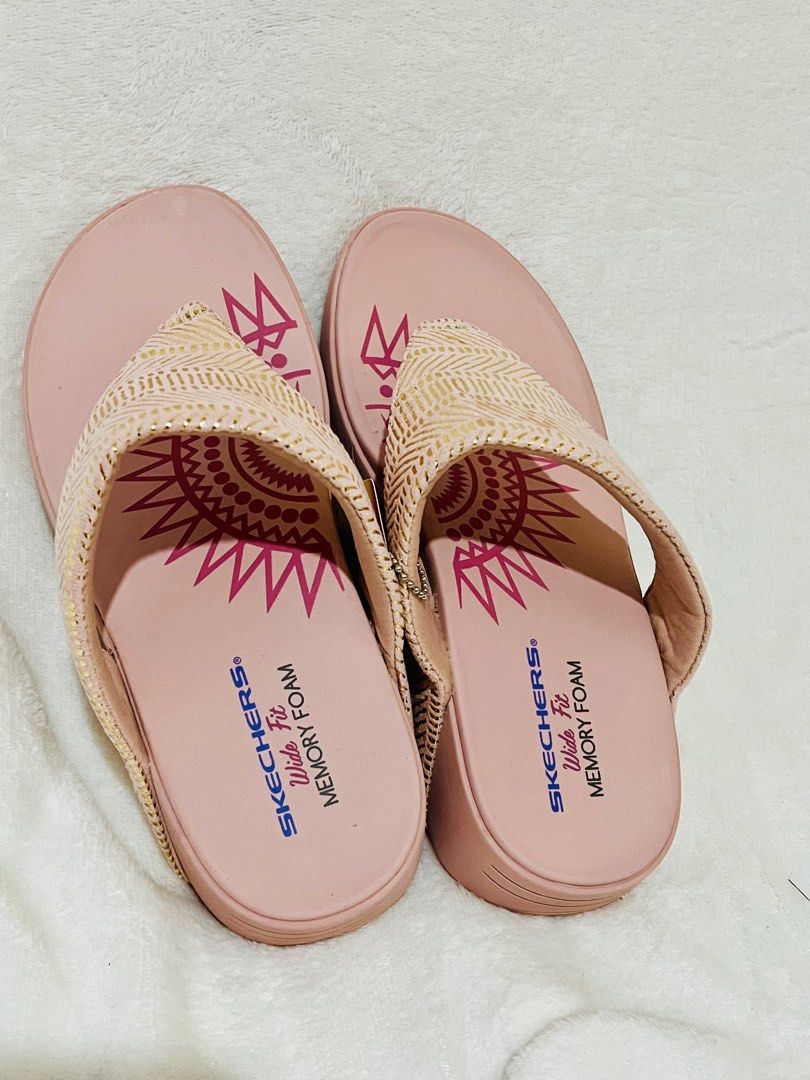 Skechers Relaxed Fit Pink Retrogrades Jupiter Sandals size 7