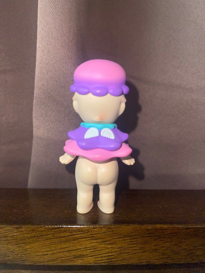 Sonny Angel Alien (Category: Designer & Blind Box Toys) located in Mandaluyong City. Submitted by aishasav (Listing ID 1279597450, Image 2). Description: payo only, no cancellations no to sensi!! dm for condi pics those w/o foil, i'll bubblewrap it loc: mandaluyong mop: gcash mod: sdd, sco (c/o jnt), lbc.