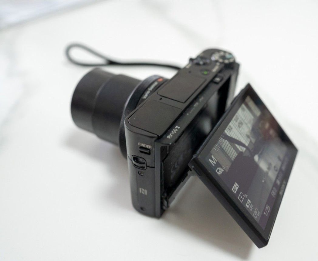 Sony Rx100 Va Photography Cameras On Carousell Sony Rx100 Va Photography Cameras On Carousell