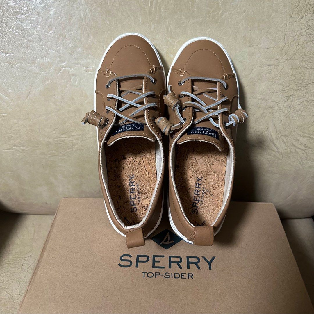 Tan outlet sperry sneakers