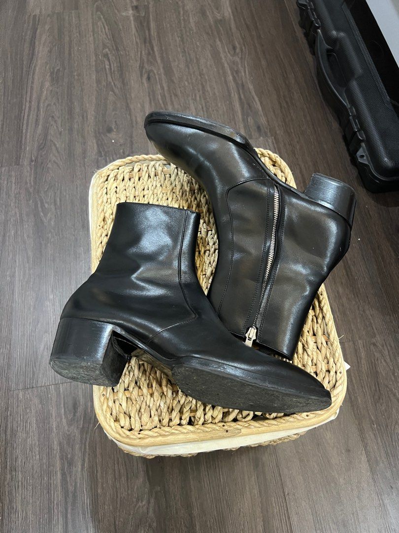 Story et Fall Lauren boots Men s Fashion Footwear Boots on Carousell