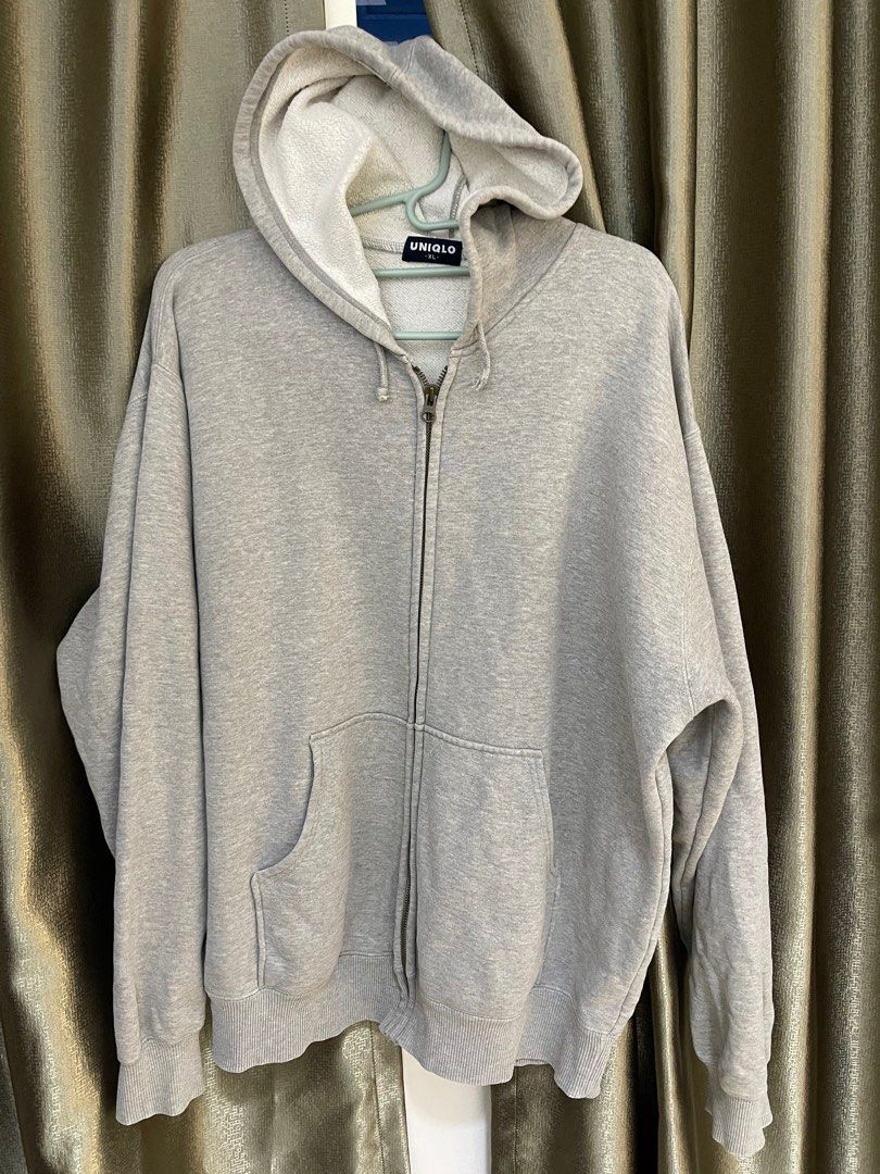 SWEATER HOODIE UNIQLO