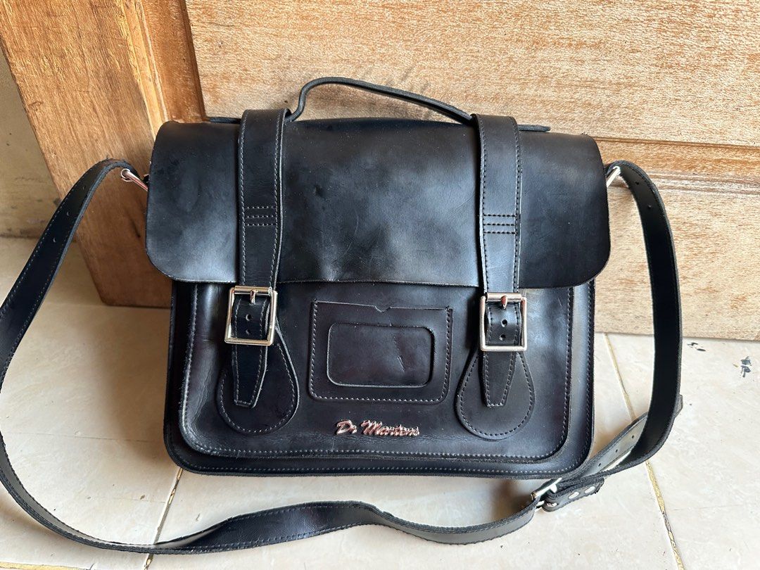 Tas dr martens preloved