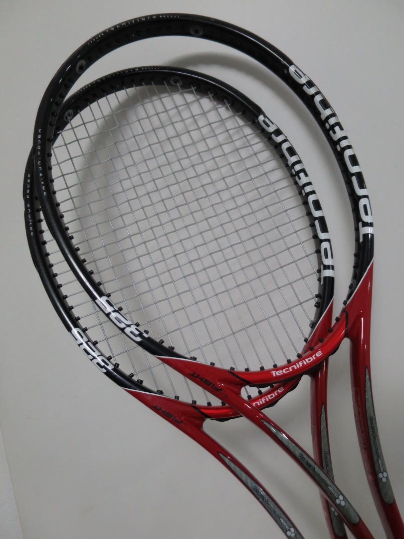 TecniFibre T-Fight 325 325g 97sq G3 2 rackets, Sports Equipment