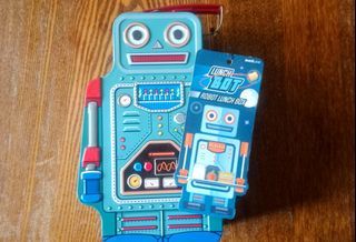 Tin robot lunch box