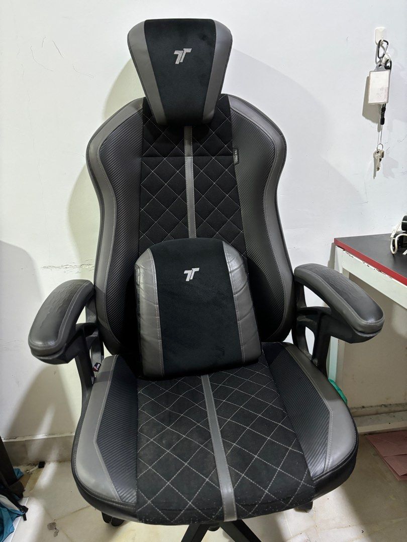 TT Racing Duo V4 Pro Gaming Chair, Furniture & Home Living, Furniture