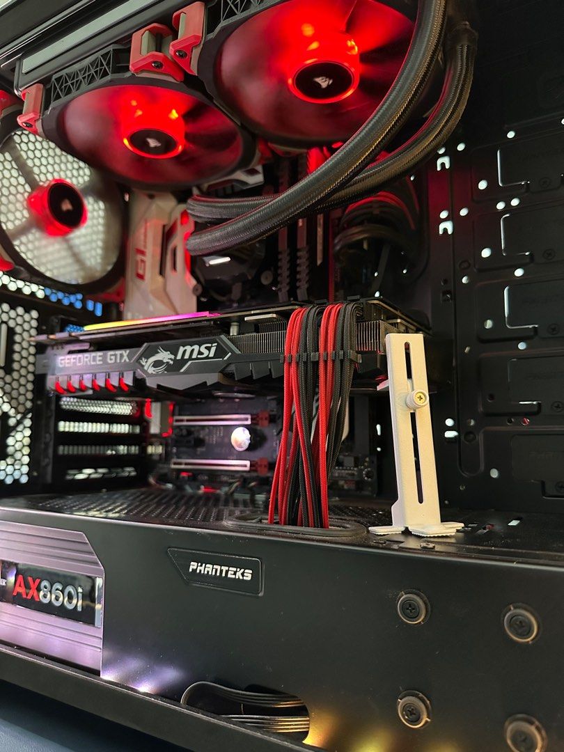 Used Gaming Desktop I7 6700K with GTX 1080Ti Gaming PC