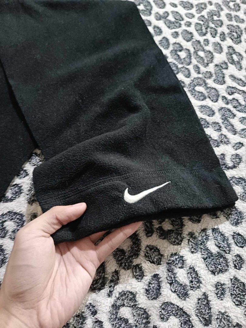 mens nike scarf