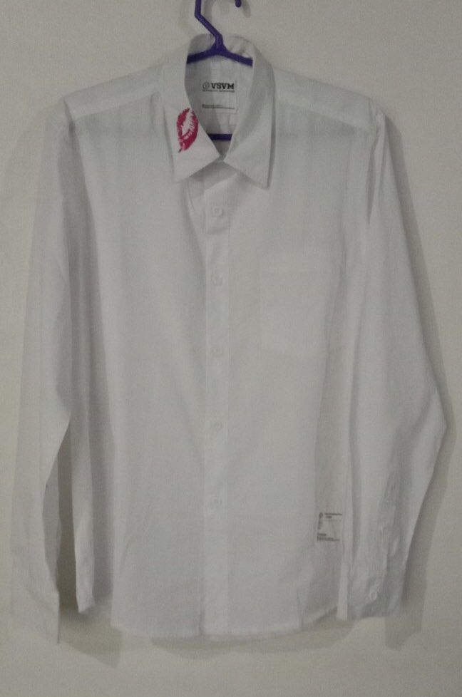 Visvim VSVM (Category: Formal Shirts) located in Manila. Submitted by msaludo (Listing ID 1039115707, Image 2). Description: mint condition for Small body built Measurement: Shoulder: 17 inches Armpit to armpit: 19 inches Length: 30 inches Arm length: 24 inches.