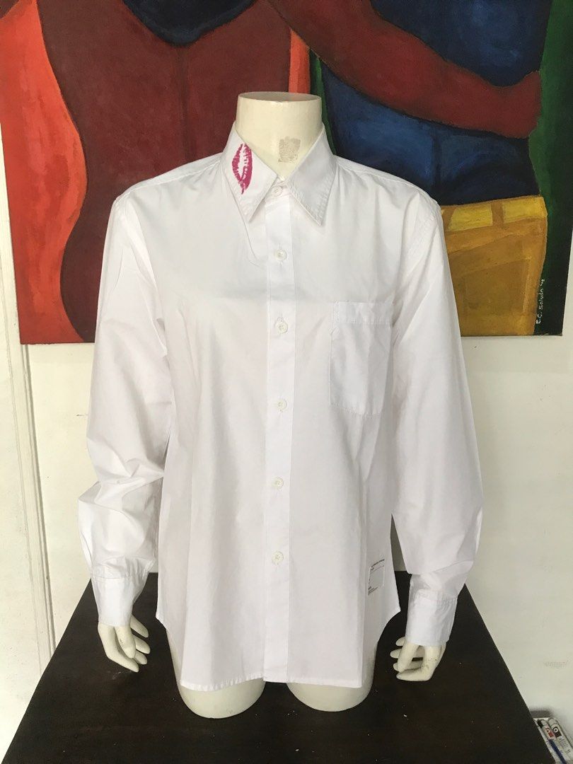 Visvim VSVM (Category: Formal Shirts) located in Manila. Submitted by msaludo (Listing ID 1039115707, Image 1). Description: mint condition for Small body built Measurement: Shoulder: 17 inches Armpit to armpit: 19 inches Length: 30 inches Arm length: 24 inches.